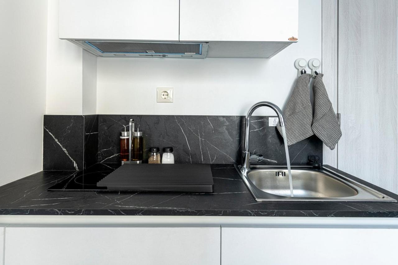 אתונה Phaedrus Living Luxury Kriel Suites 302 מראה חיצוני תמונה